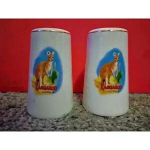 Vtg Australia Kangaroo Design Souvenirs Set Salt & Pepper Shakers Collectable